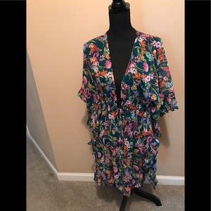 Jessica Simpson green floral kimono style blouse